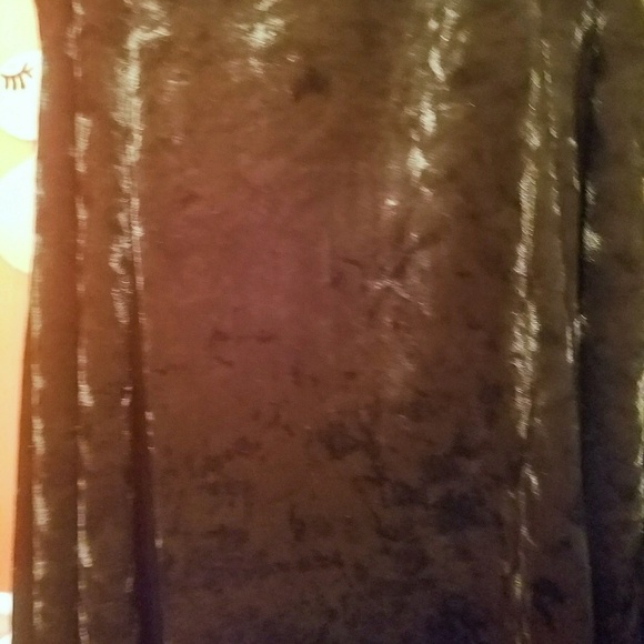 2x plus green velvet dress forever 21 - Picture 2 of 2